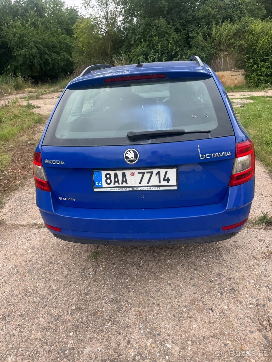 Škoda OCTAVIA - 5