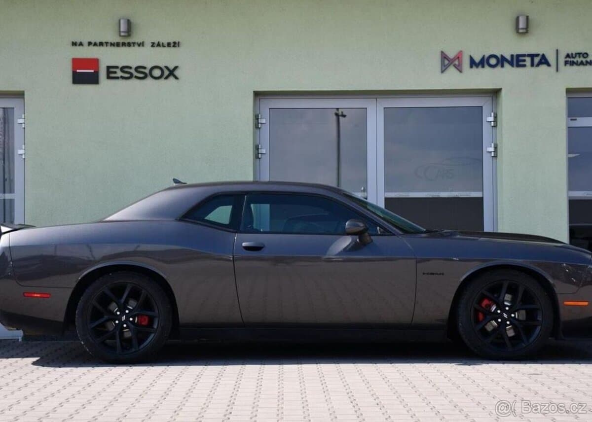 2020 Dodge CHALLENGER - 5
