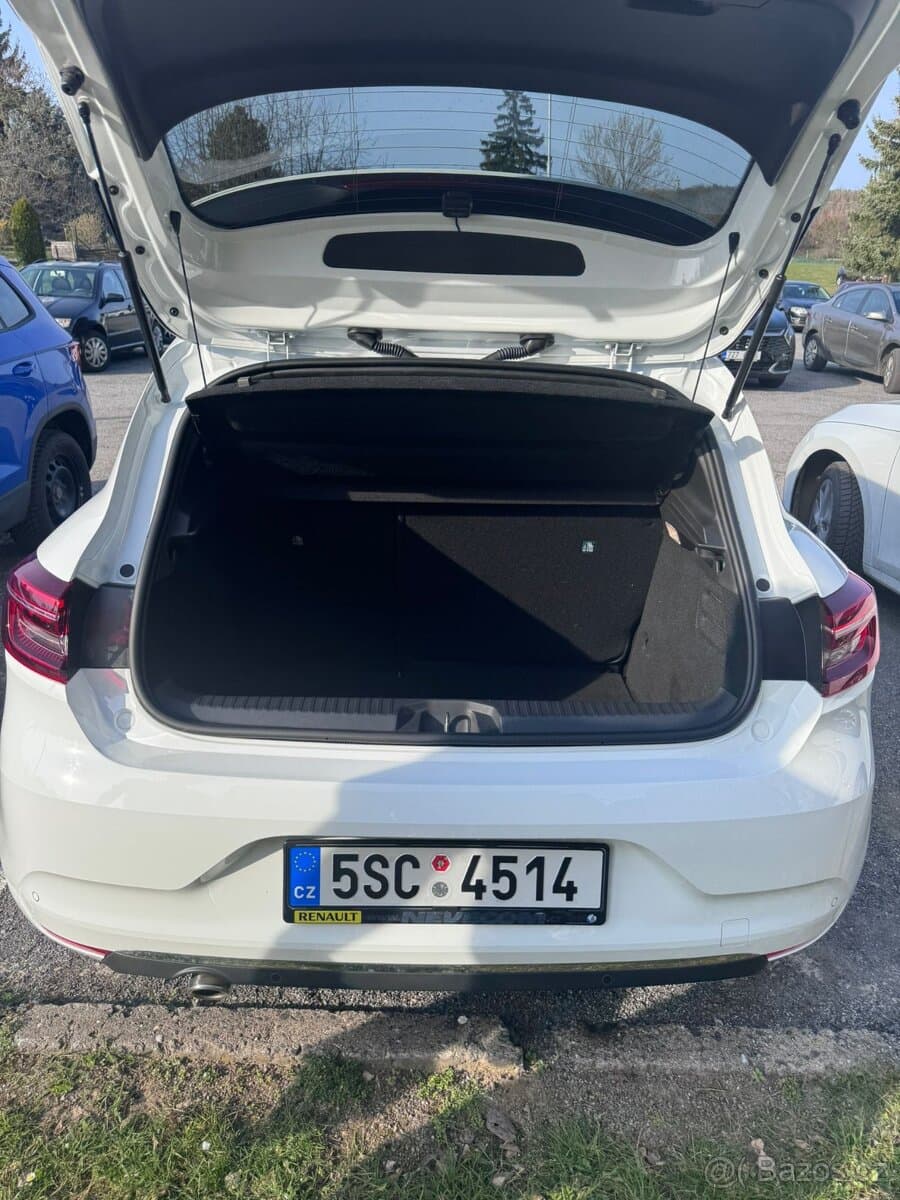 2020 Renault CLIO - 5