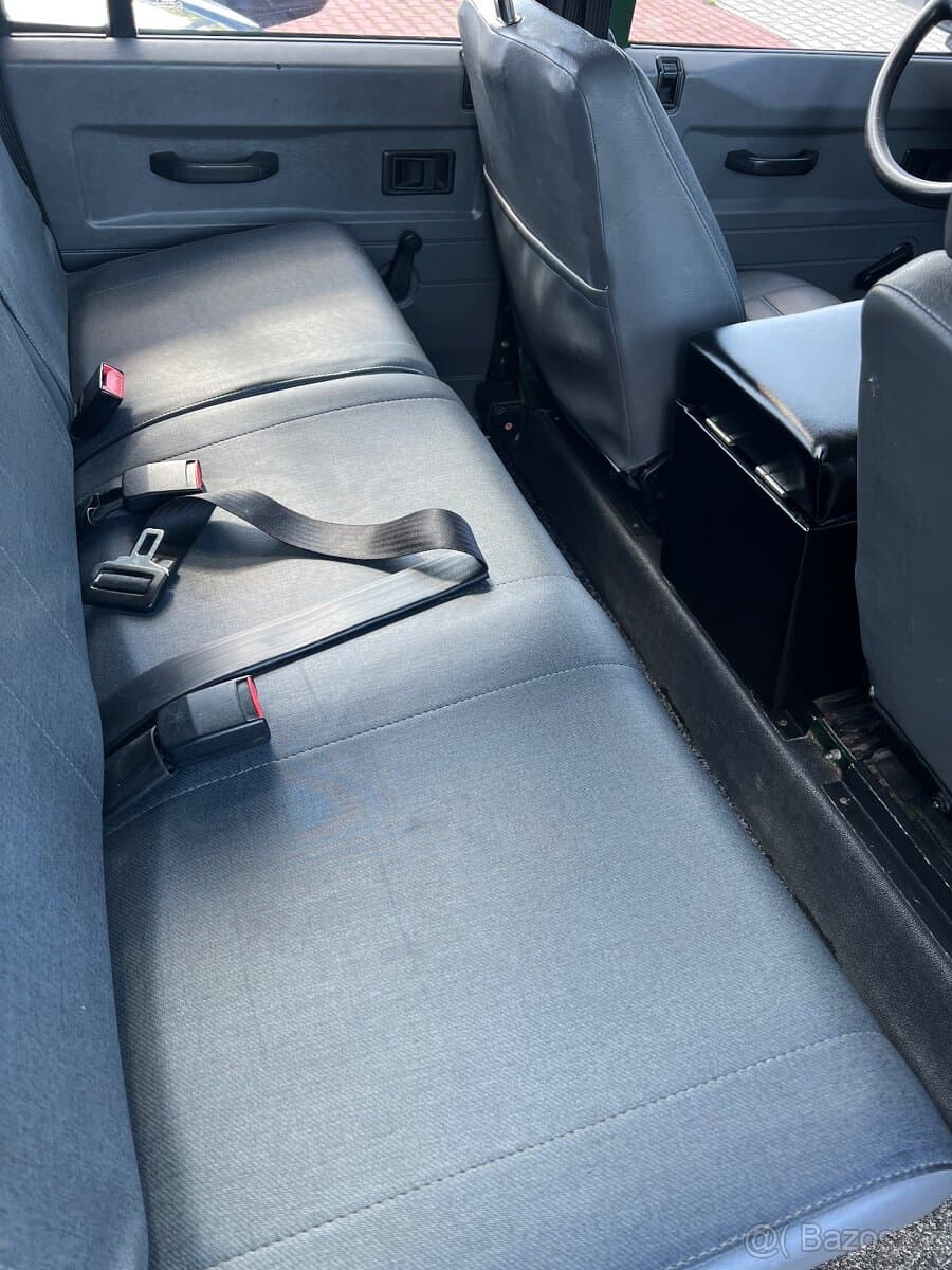 2001 Land Rover DEFENDER - 5