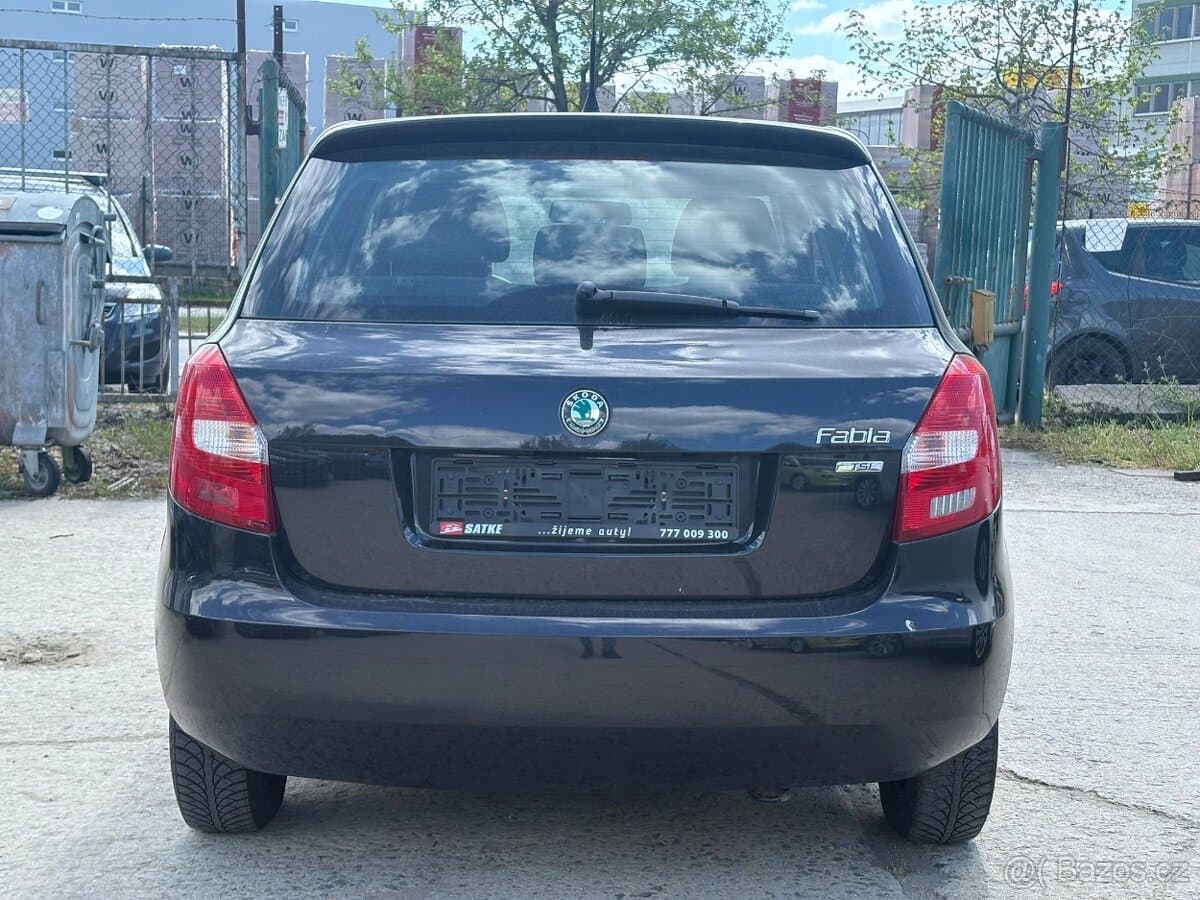 2011 Škoda FABIA - 5