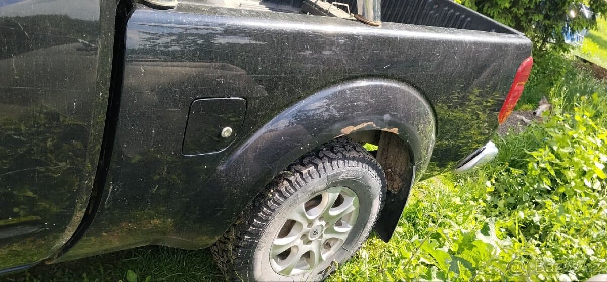 Nissan NAVARA - 5