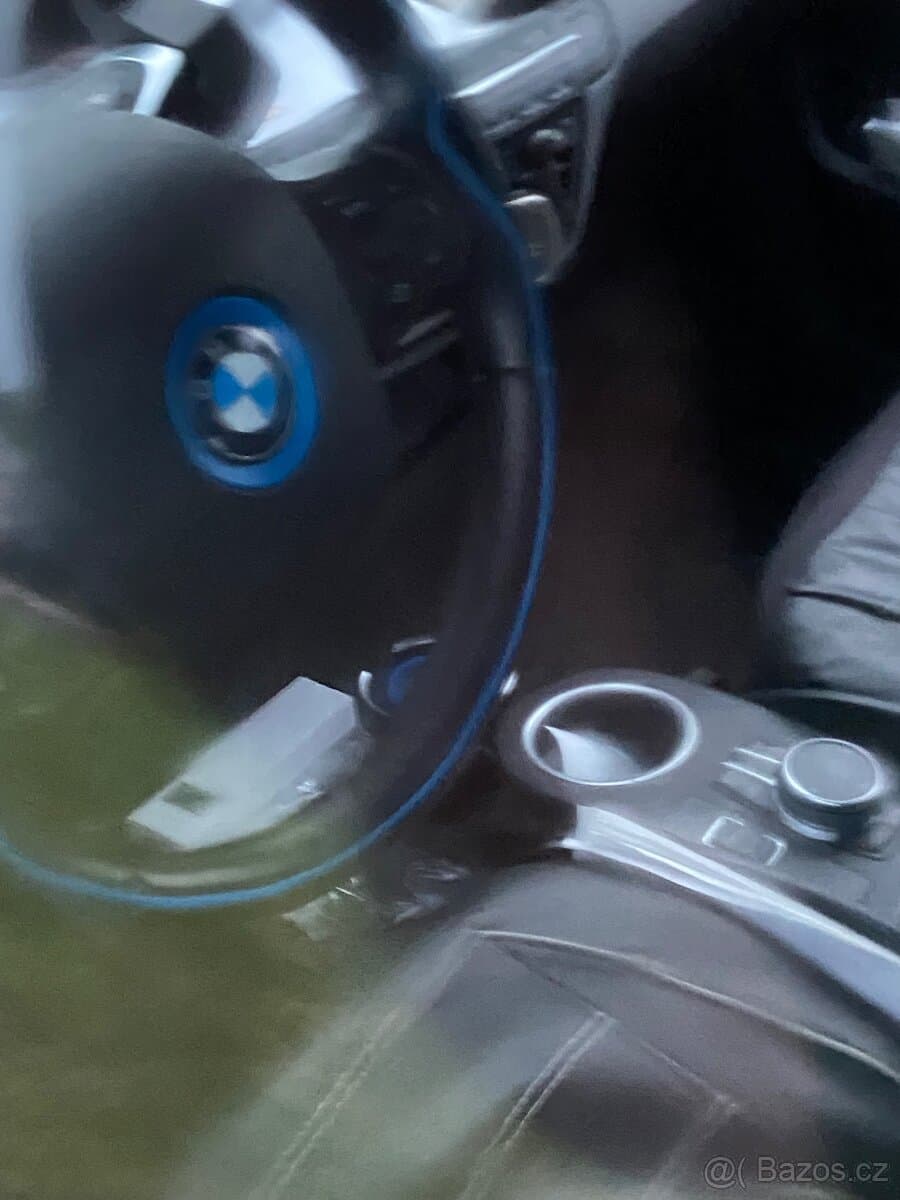 2019 BMW i3 - 5