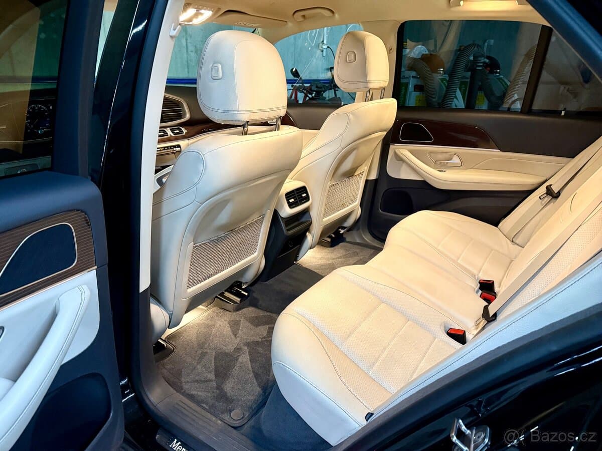2021 Mercedes-Benz GL - 5