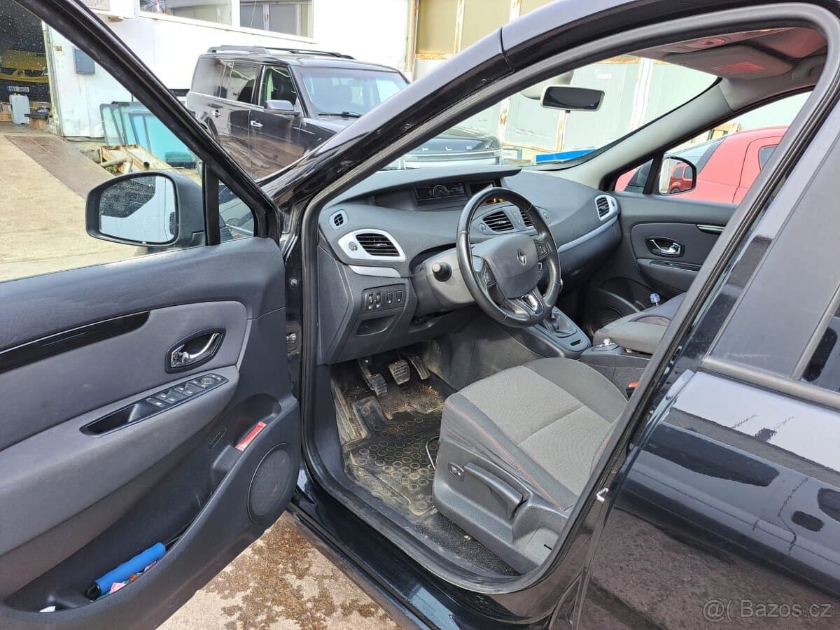 2015 Renault SCENIC - 5