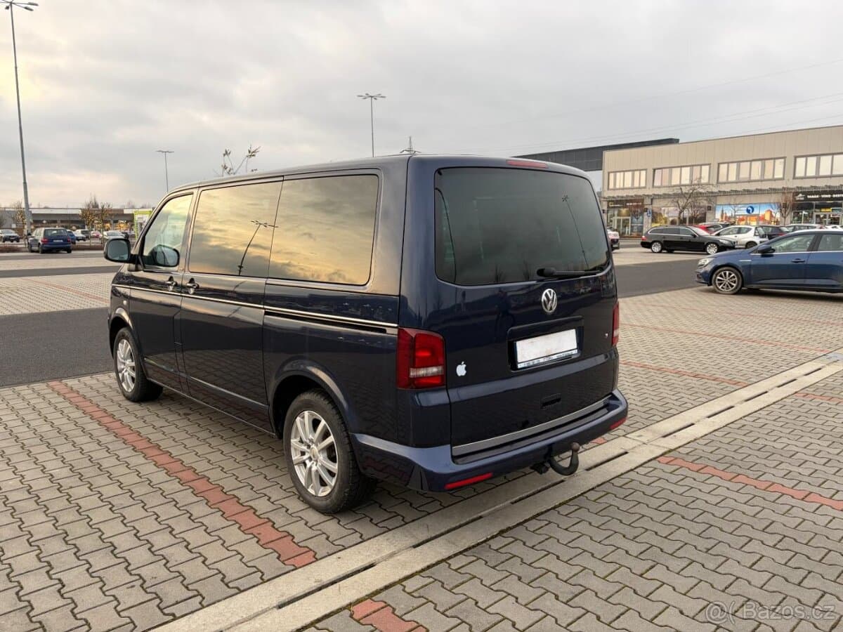 2013 Volkswagen MULTIVAN - 5