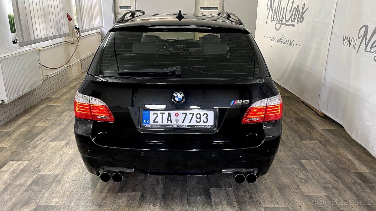 2007 BMW M5 - 5