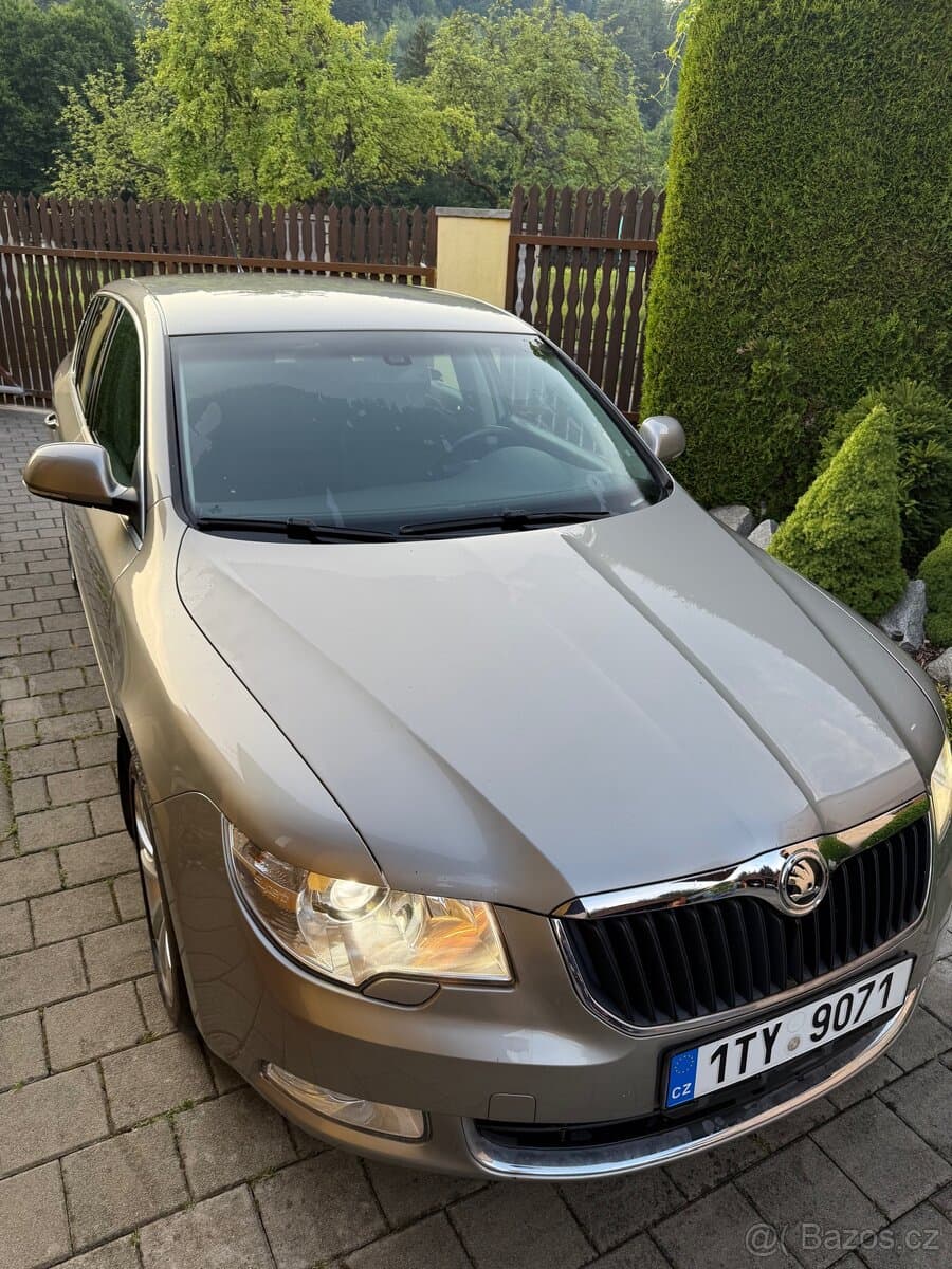 2009 Škoda SUPERB - 5