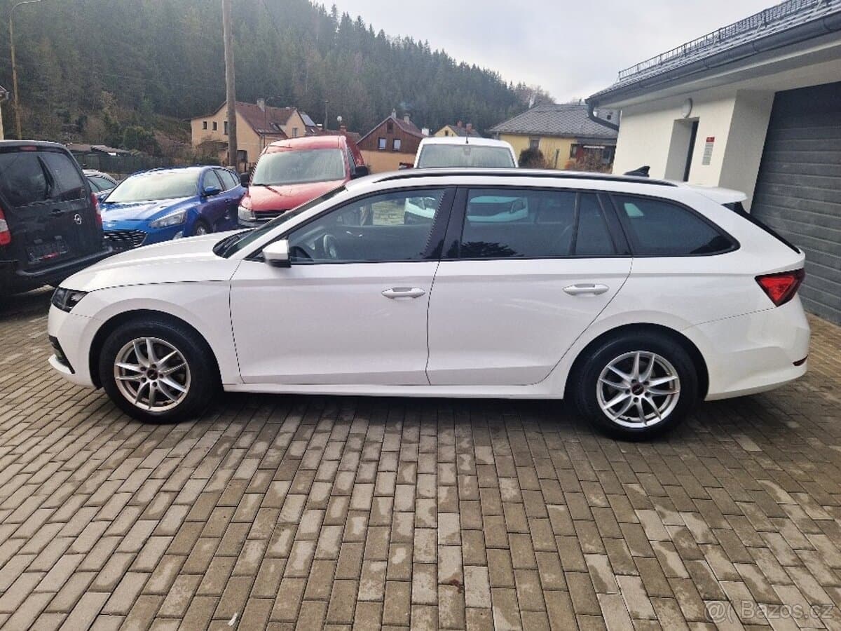 2022 Škoda OCTAVIA - 5