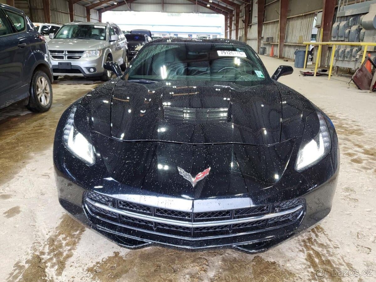 2016 Chevrolet CORVETTE - 5