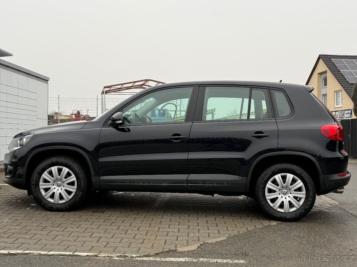 2012 Volkswagen TIGUAN - 5