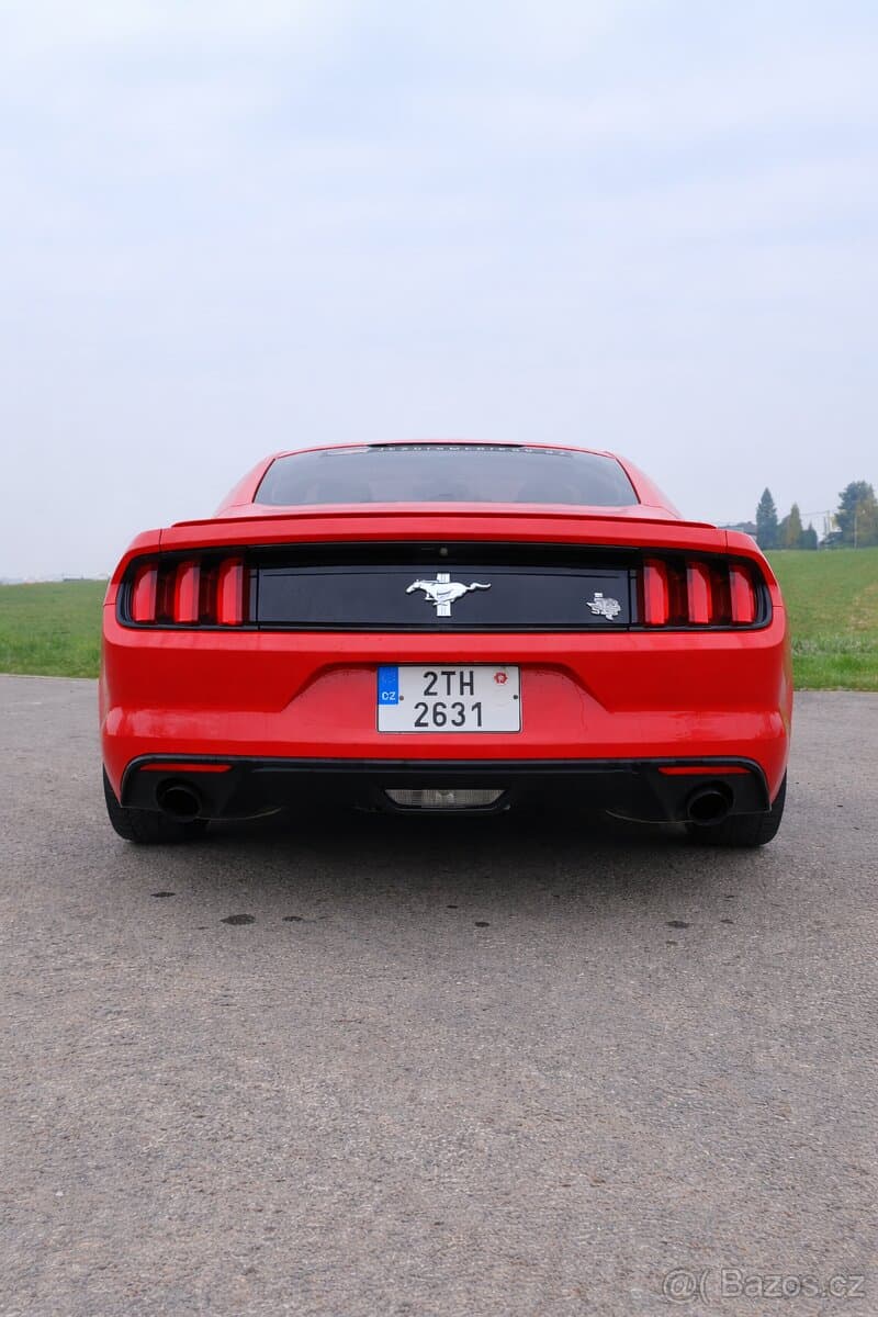 2017 Ford MUSTANG - 5