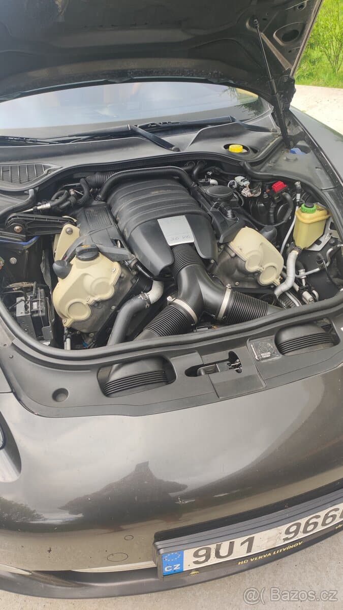 Porsche PANAMERA - 5