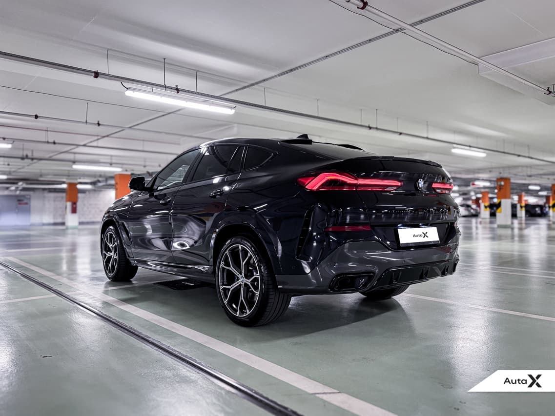 2022 BMW X6 - 5