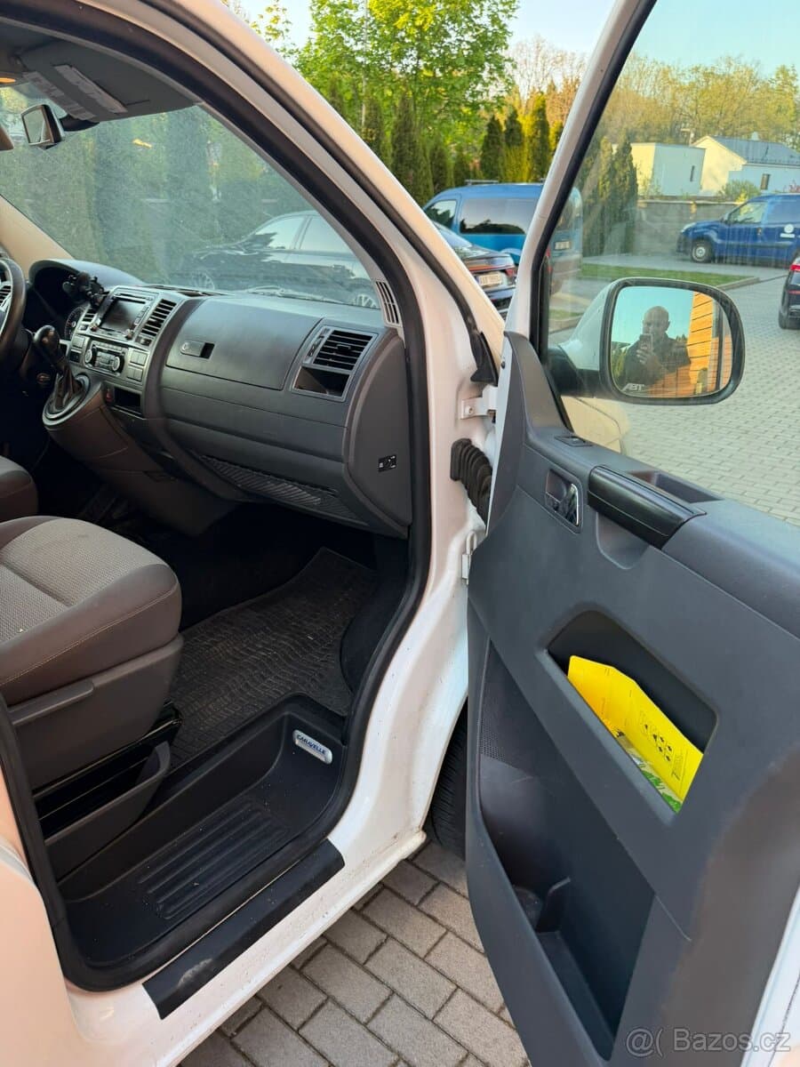 2013 Volkswagen CARAVELLE - 5