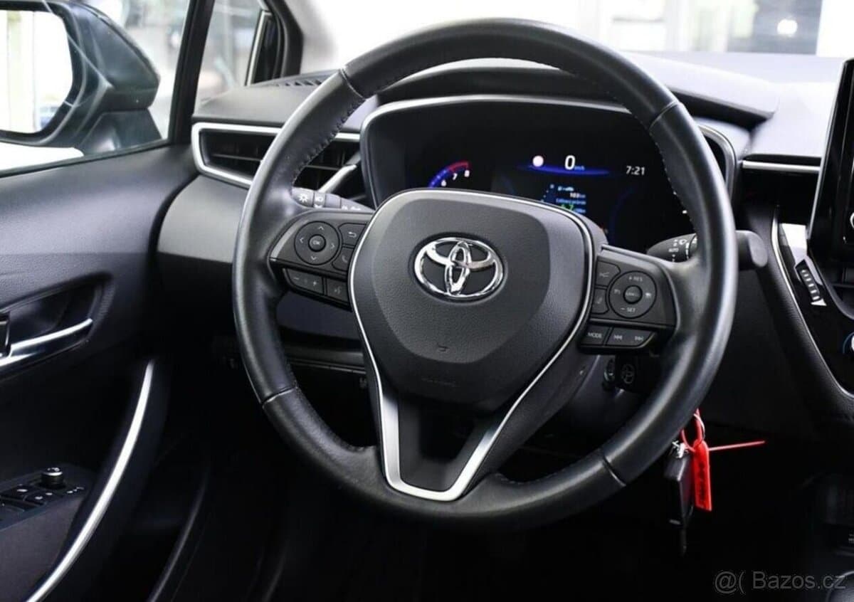 2023 Toyota COROLLA - 5