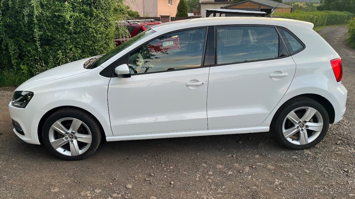 2015 Volkswagen POLO - 5