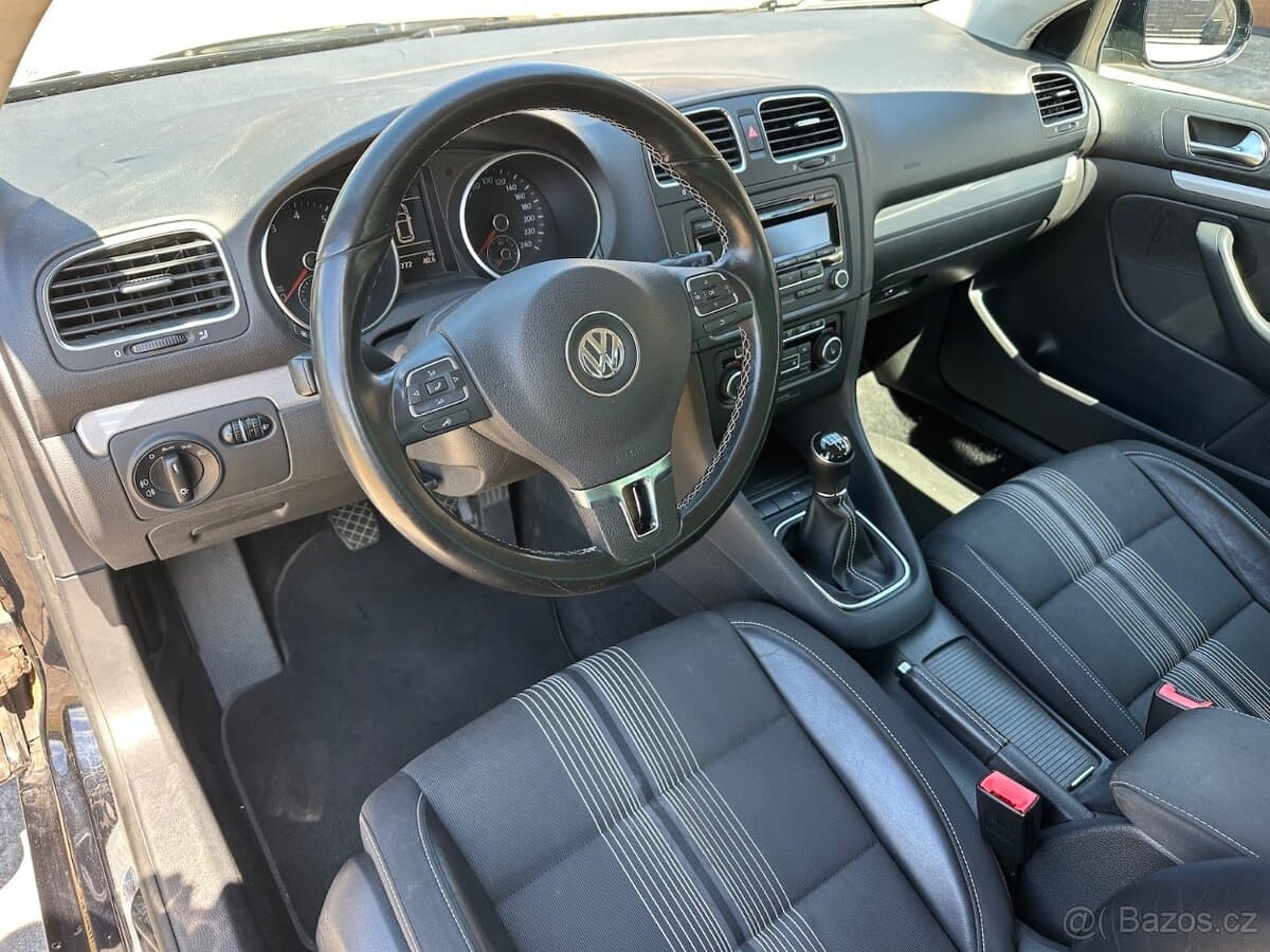 2012 Volkswagen GOLF - 5