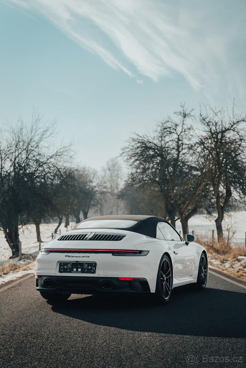 2024 Porsche 911 - 5