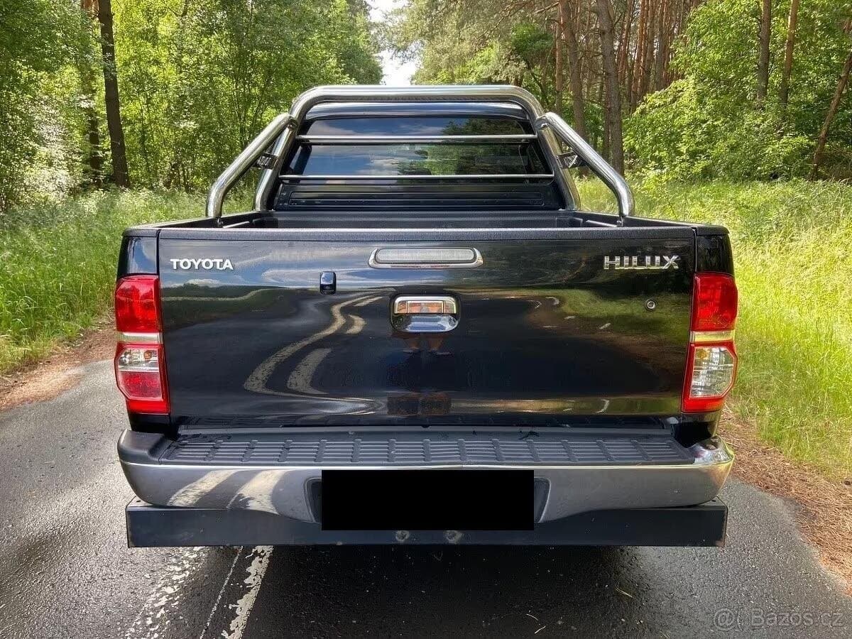 2012 Toyota HILUX - 5