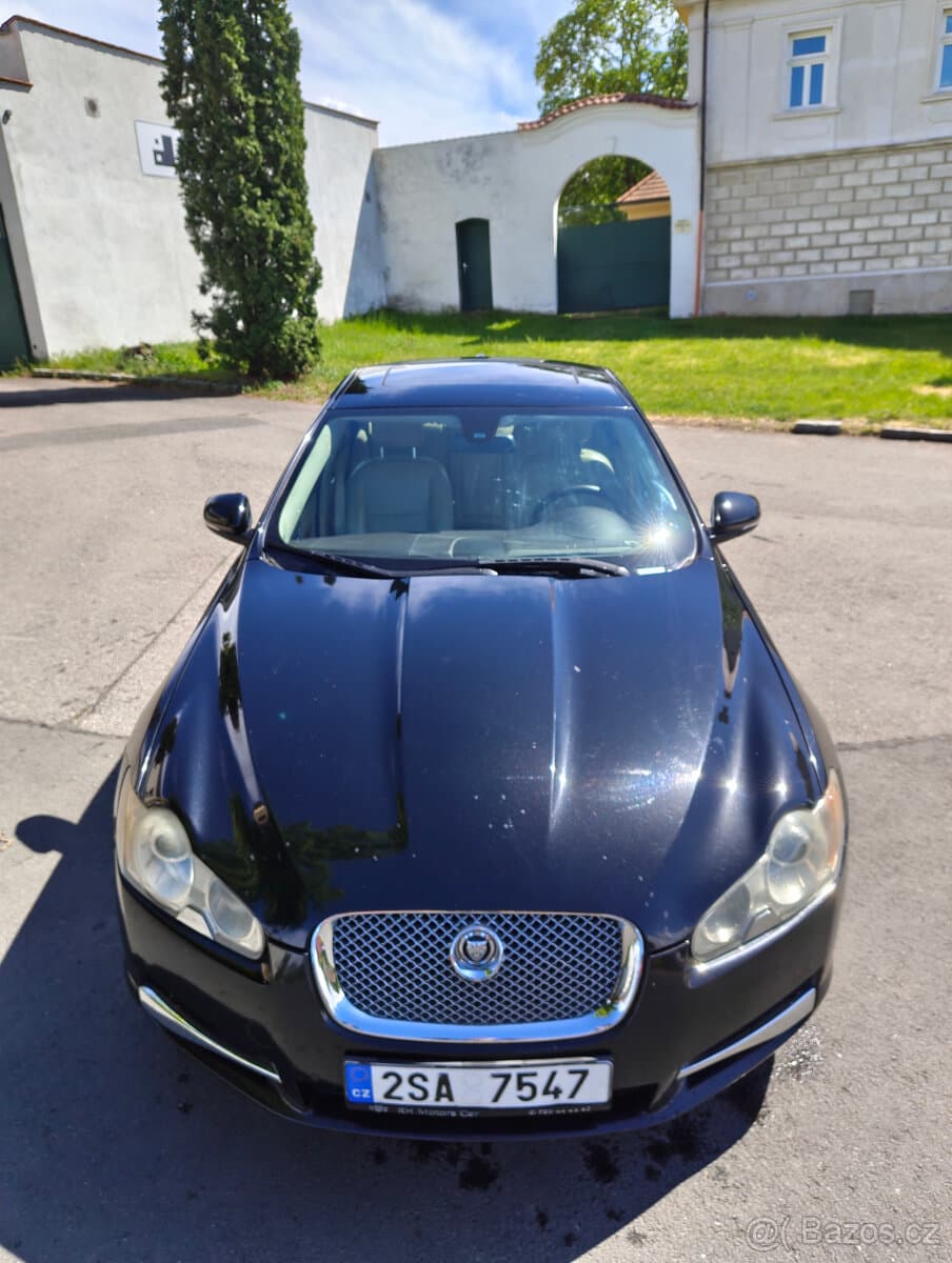 2009 Jaguar XF - 5