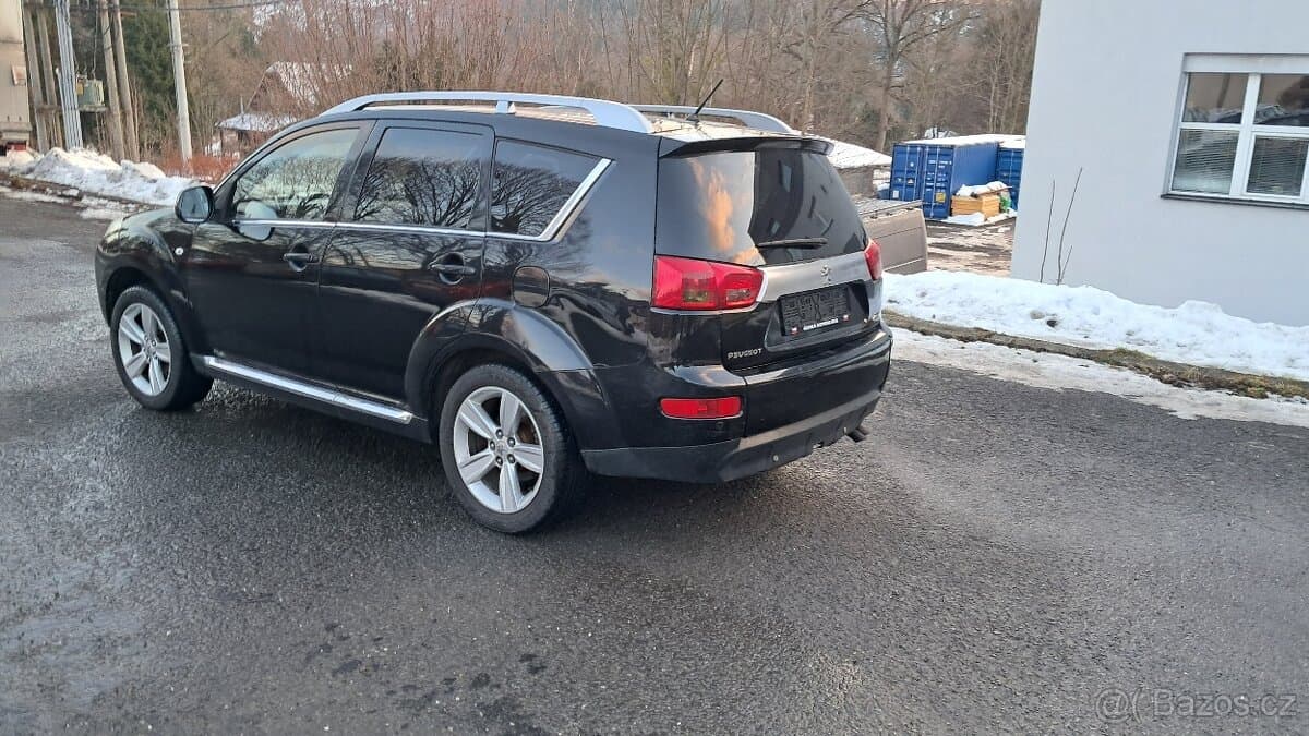 Peugeot 4007 - 5