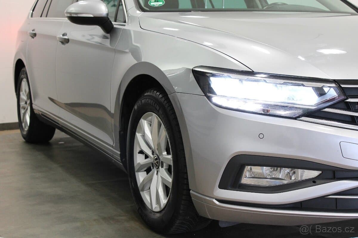 2021 Volkswagen PASSAT - 5