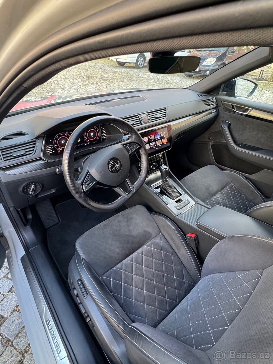 2020 Škoda SUPERB - 5