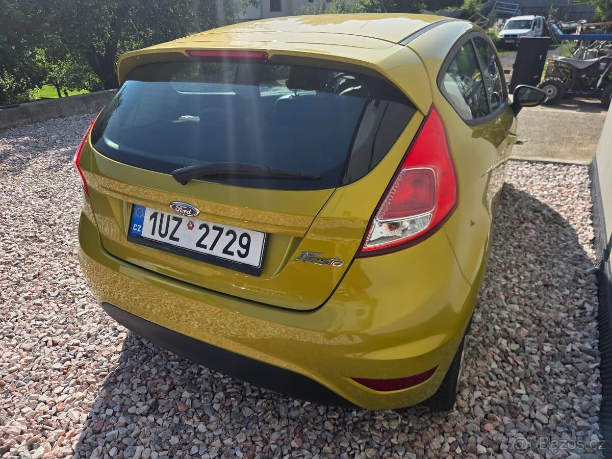 2015 Ford FIESTA - 5