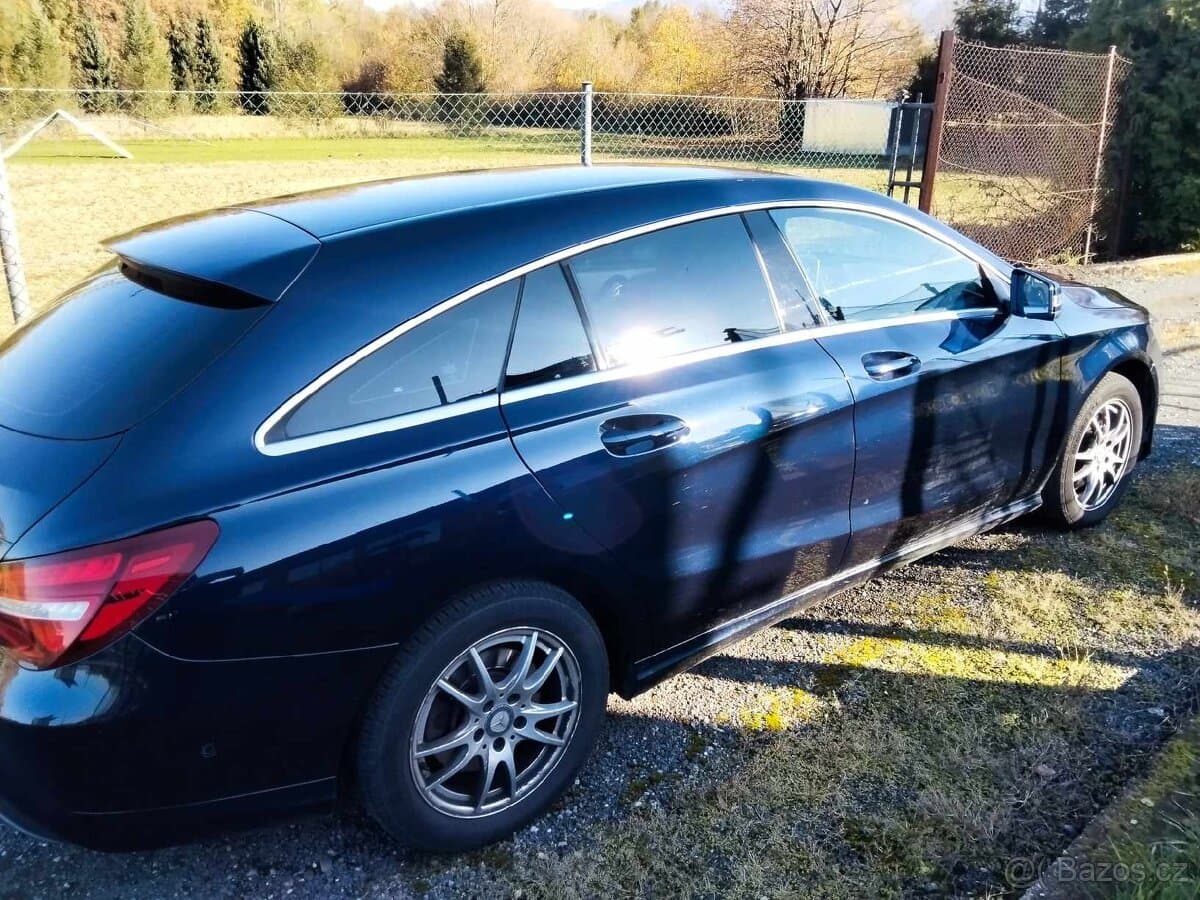 2016 Mercedes-Benz CLA - 5