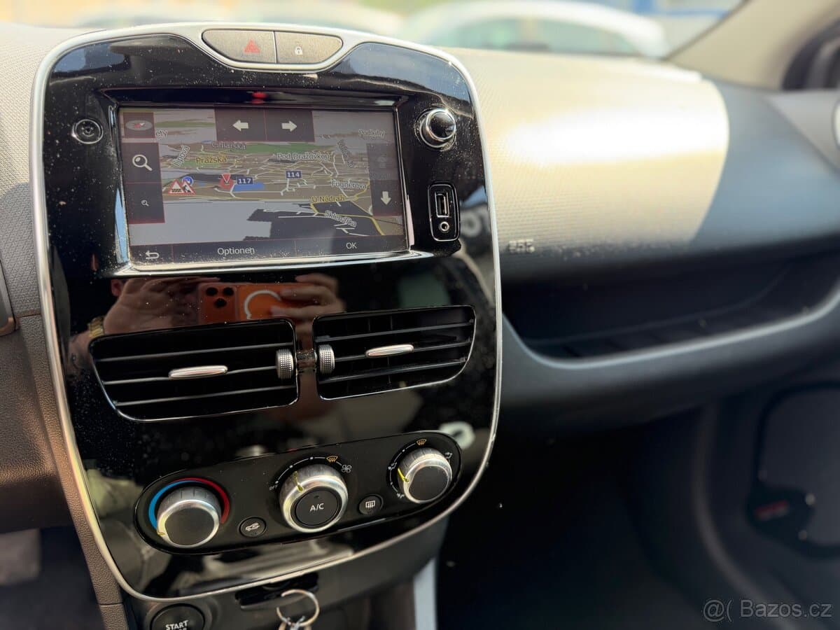 2016 Renault CLIO - 5