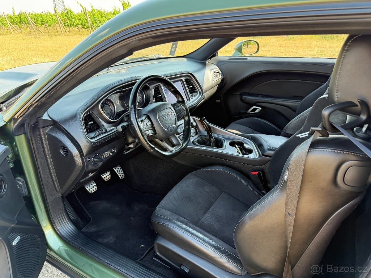 2021 Dodge CHALLENGER - 5