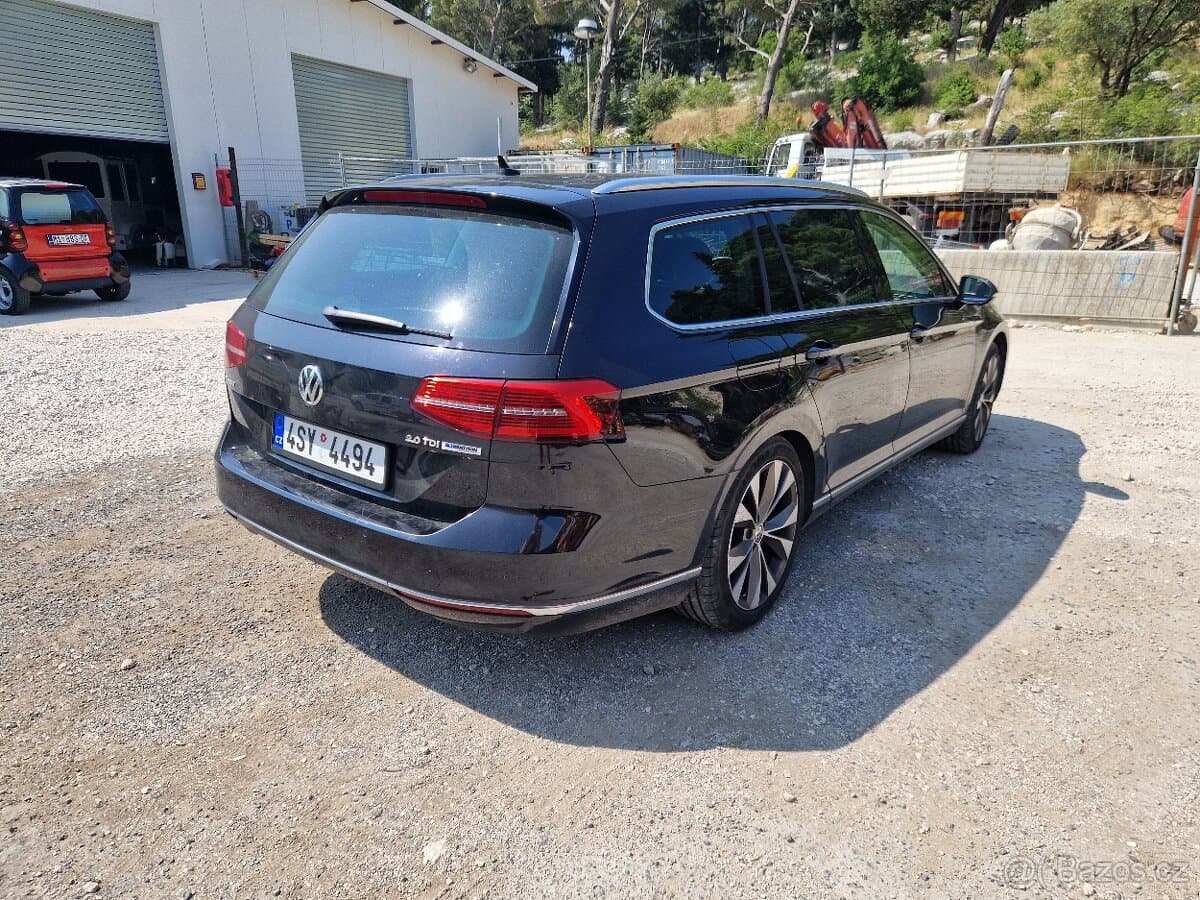 2016 Volkswagen PASSAT - 5