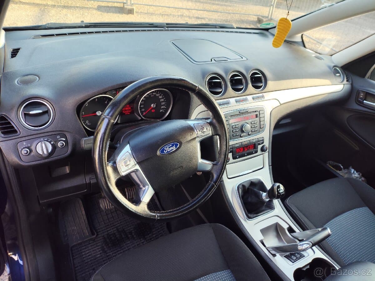 2011 Ford GALAXY - 5