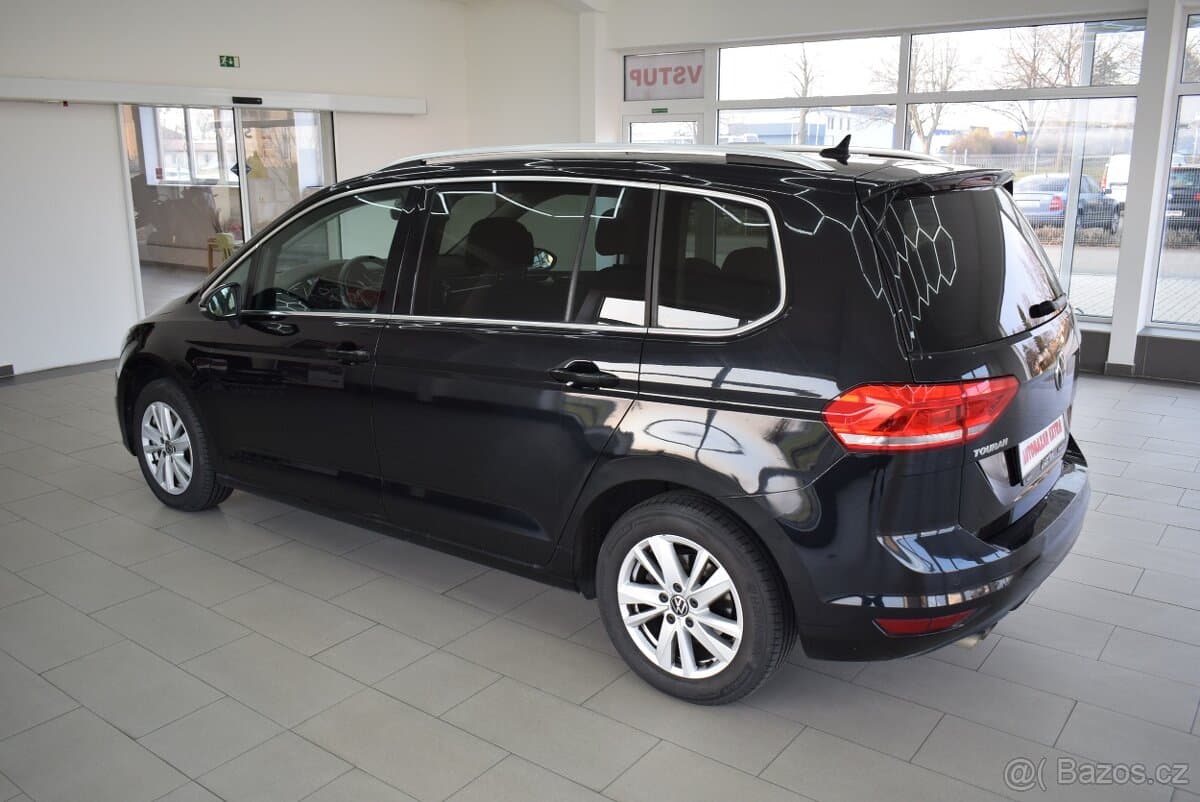 Volkswagen TOURAN - 5