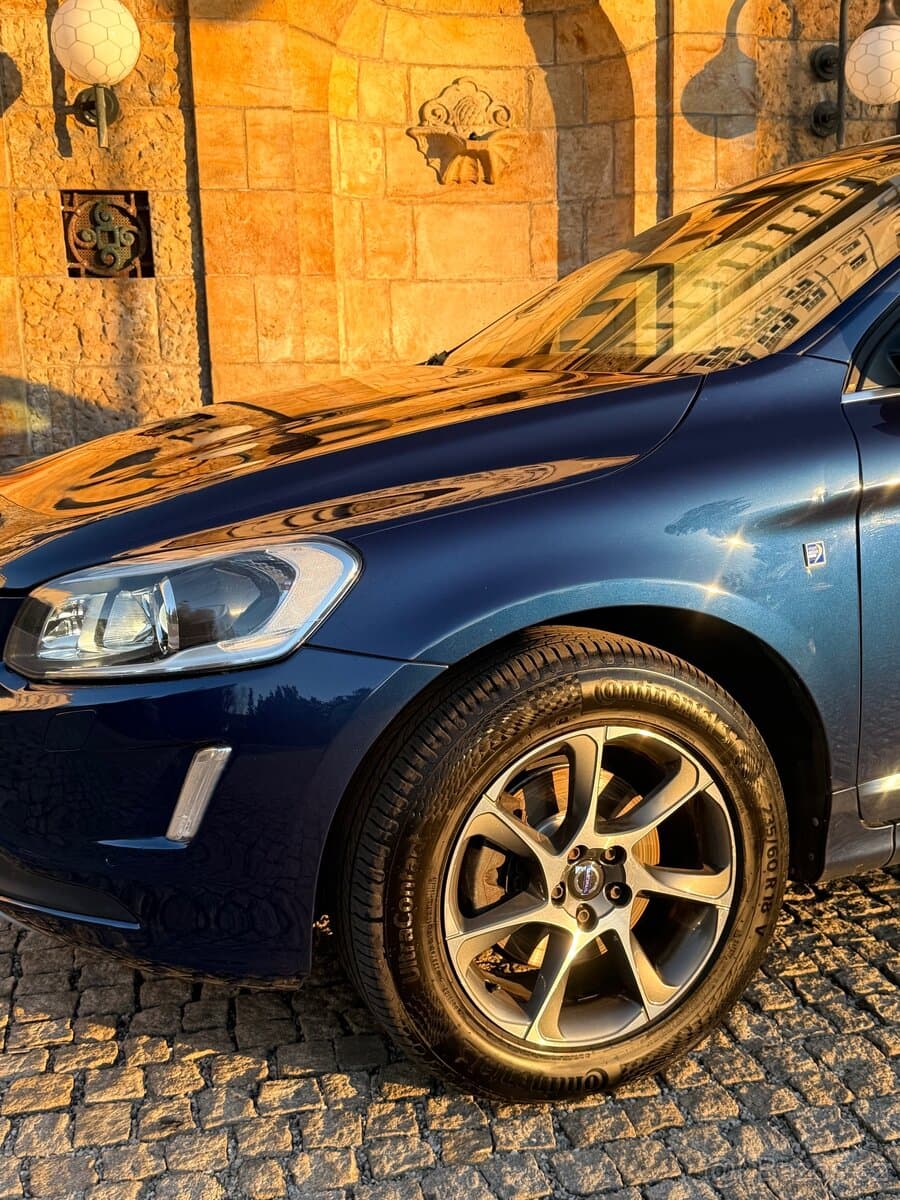 2015 Volvo XC60 - 5