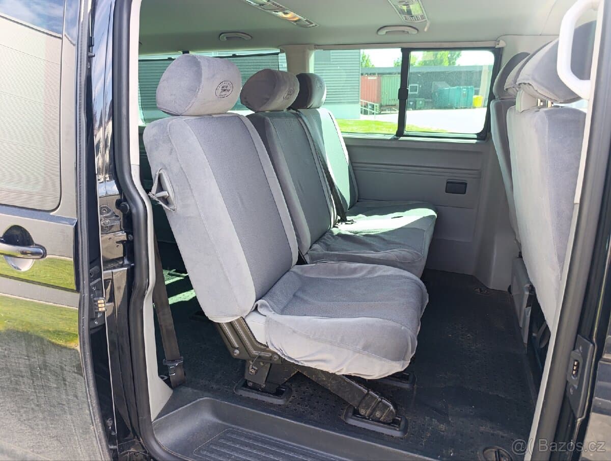 2010 Volkswagen CARAVELLE - 5