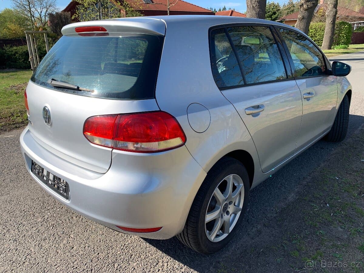 2009 Volkswagen GOLF - 5