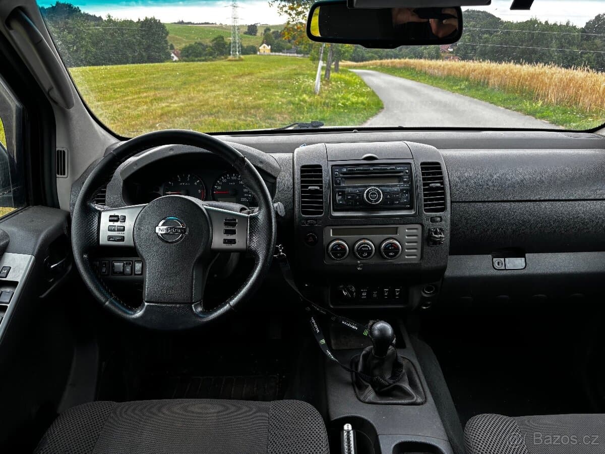 Nissan NAVARA - 5