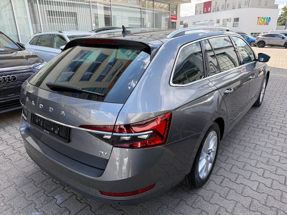 2022 Škoda SUPERB - 5