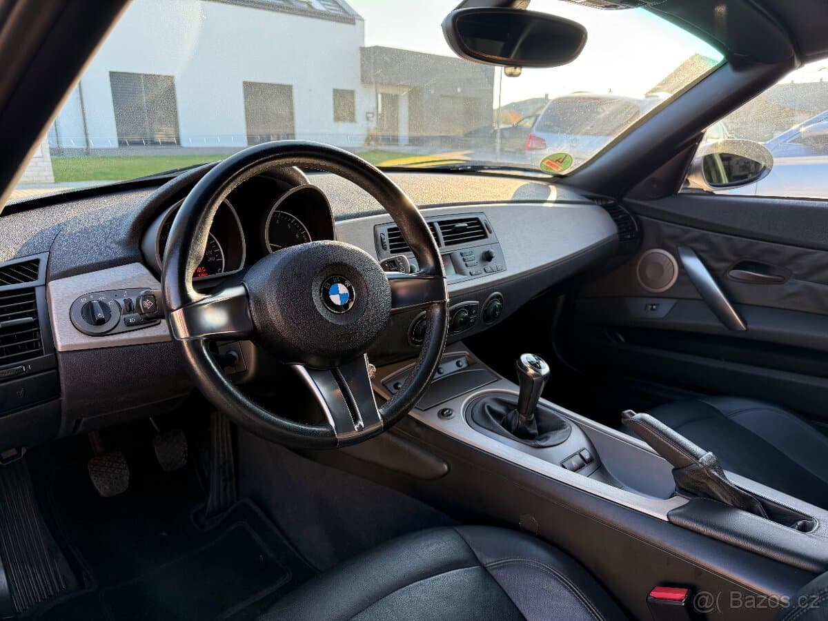 2003 BMW Z4 - 5