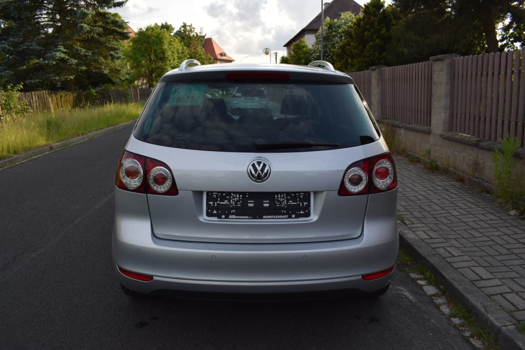 2010 Volkswagen GOLF - 5