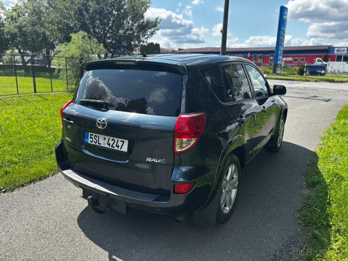 2006 Toyota RAV4 - 5