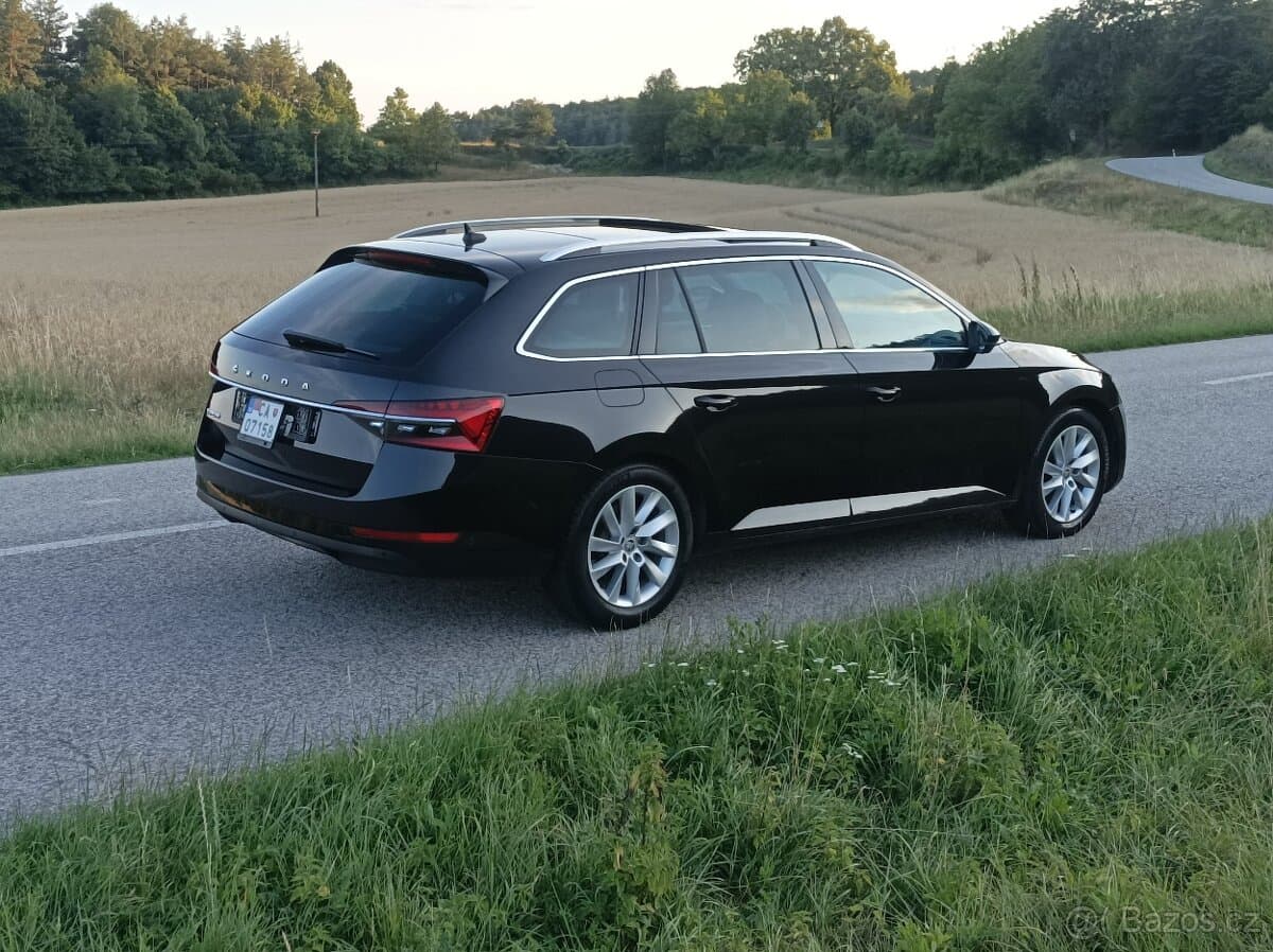 2021 Škoda SUPERB - 5