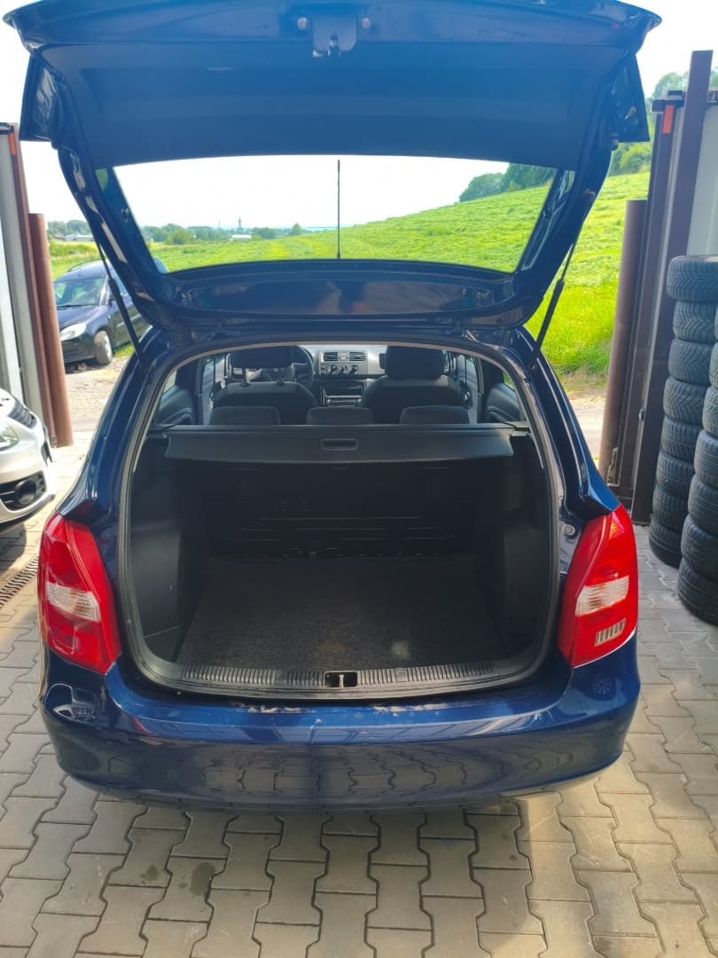 2010 Škoda FABIA - 5