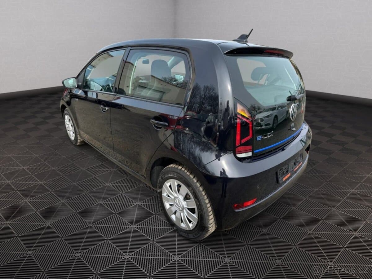 2020 Volkswagen UP! - 5