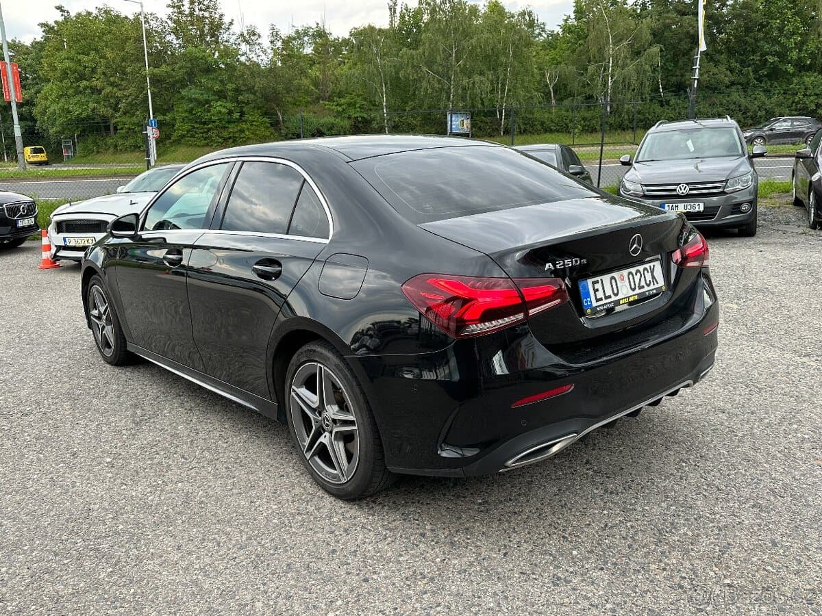 2021 Mercedes-Benz OSTATNÍ - 5