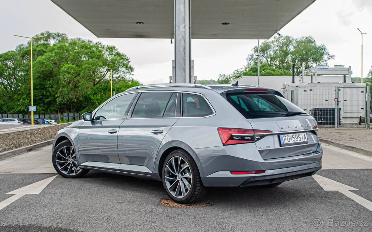 2020 Škoda SUPERB - 5