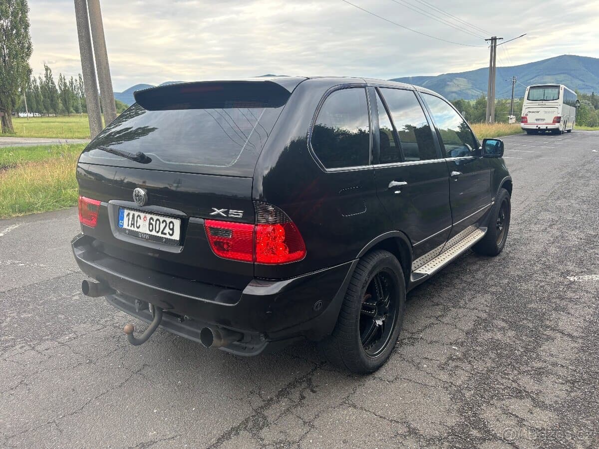 2002 BMW X5 - 5