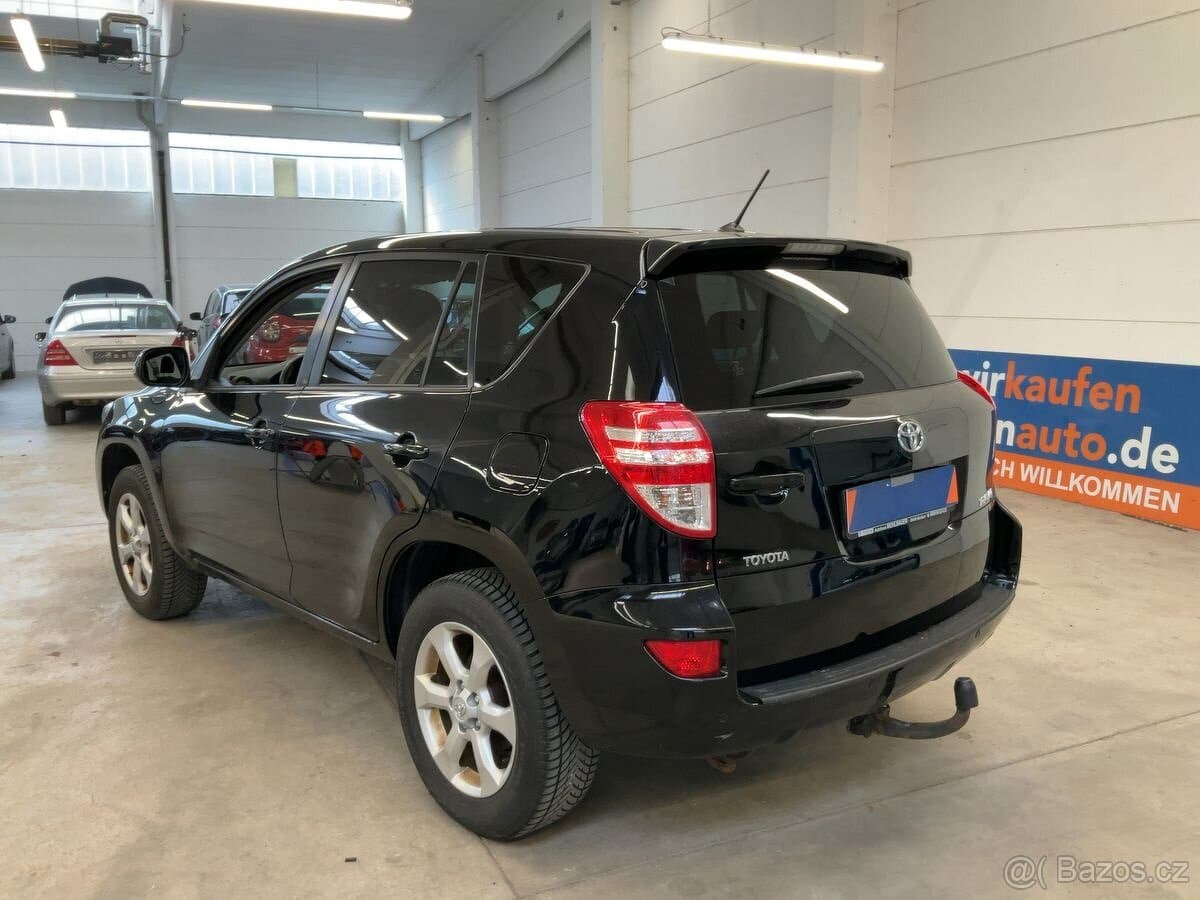 2011 Toyota OSTATNÍ - 5